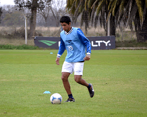 <big>FUTBOL A PUERTAS CERRADAS</big>
