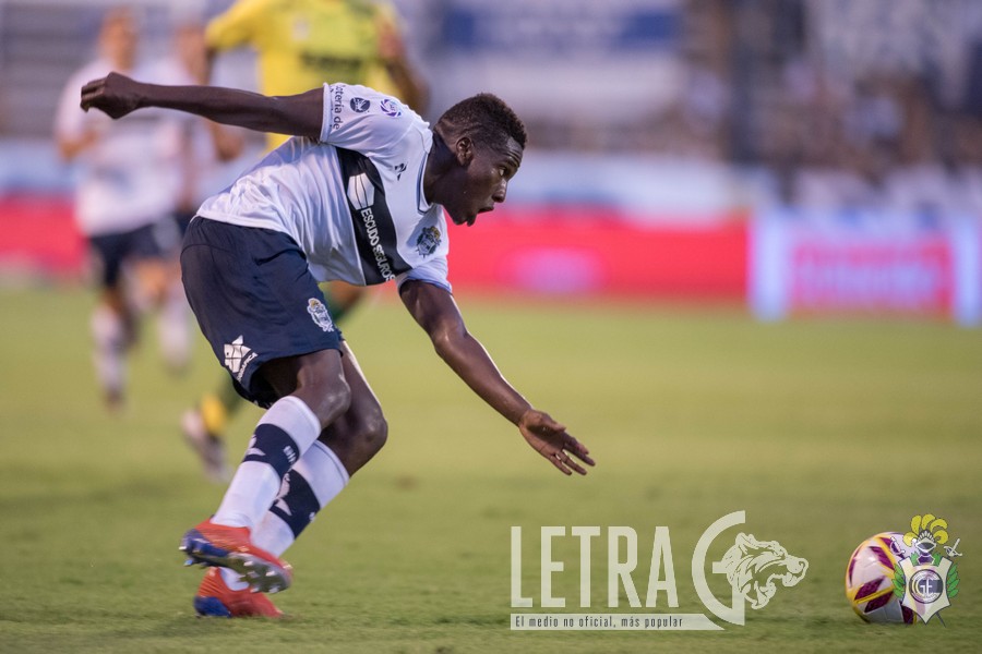 HURTADO Y 10 MÁS