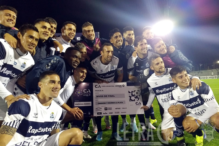 EL DESTACADO FUE CARDOZO