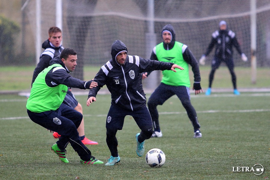 ENTRENAMIENTO BAJO LA LLUVIA