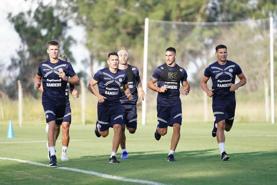 LOS QUE LLEGAN Y LOS QUE SE VAN