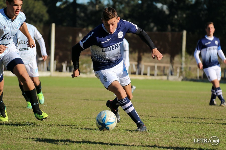 LAS JUVENILES JUEGAN ANTE CHICAGO