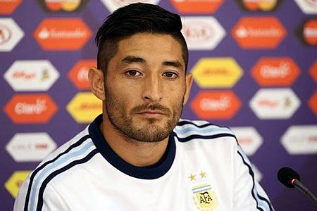 SE CAYÓ LO DE CASCO
