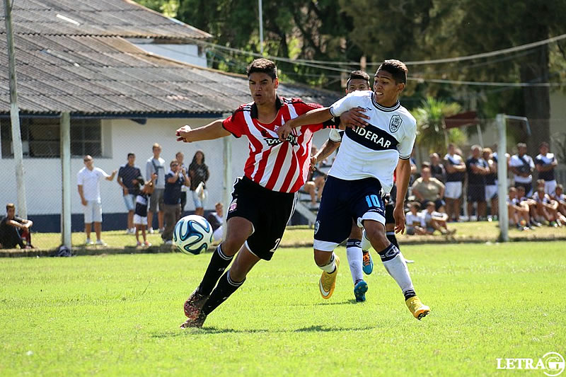 CLÁSICO DE RESERVA, EL VIERNES