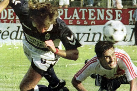LOS DUELOS POR COPAS ENTRE EL LOBO Y RIVER
