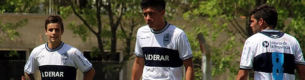 <big>RESERVA: EL LOBO QUIERE EMPEZAR GANANDO</BIG>
