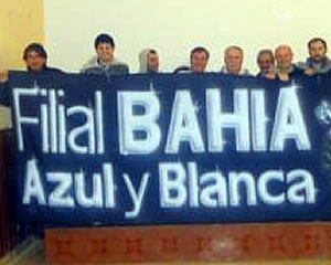 LOS BAHIENSES ESTRENAN BANDERA