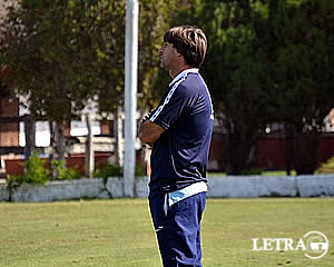 <big>RESERVA: EL LOBO QUIERE EMPEZAR GANANDO</BIG>