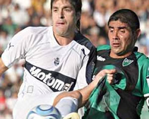 SIN LA DELANTERA TITULAR