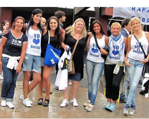 FIESTA EN AZUL Y BLANCO