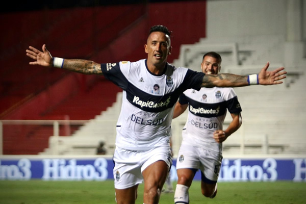 SIGUE SUMANDO