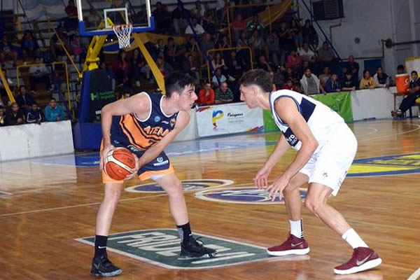 NO PUDO PONER TERCERA