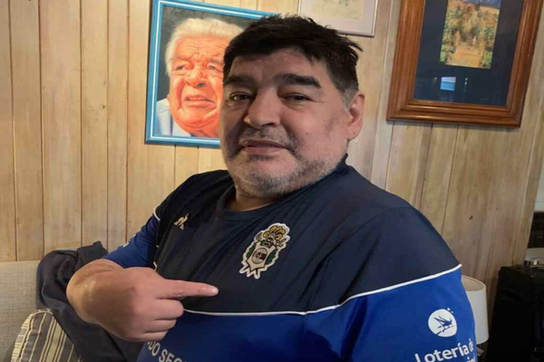 "con alma y vida por El Lobo"