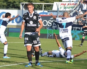 ¡LOBAZO EN EL BOSQUE!