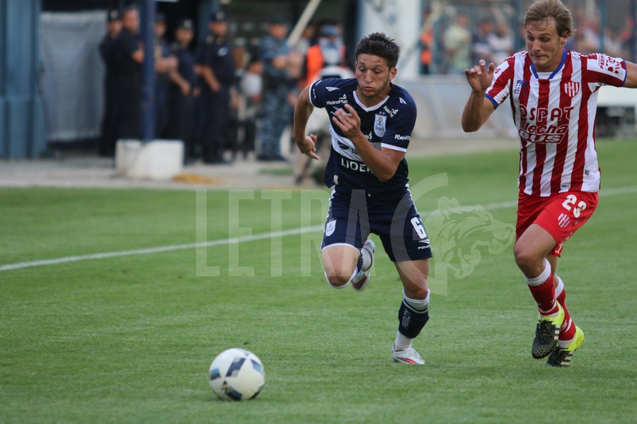 BONIFACIO LO APROVECHÓ 