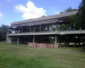 EL CAMPUS SIGUE ADELANTE