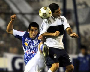 CUEVAS, FITO Y EL GATO