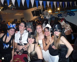 FIESTA DE DISFRACES TRIPERA