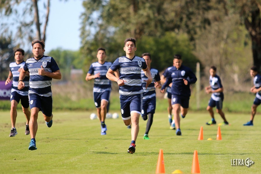 GIMNASIA SE PRESENTó EN ESTANCIA