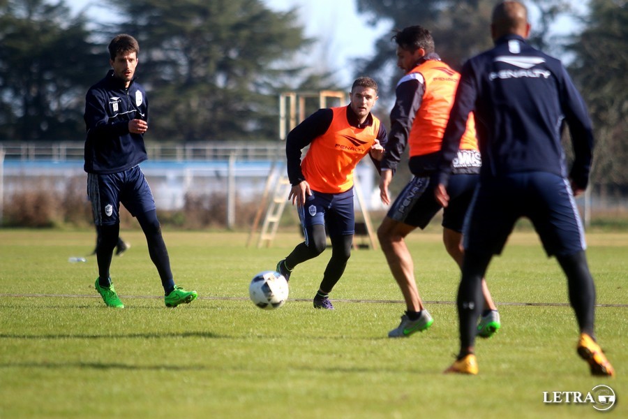 EQUIPO CONFIRMADO