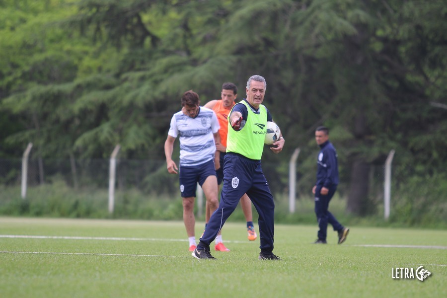 ALFARO TIENE AL EQUIPO COPERO