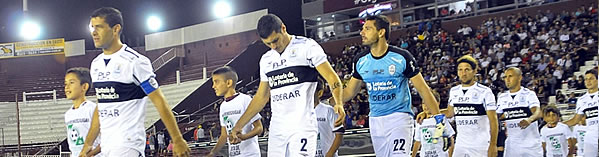 <big> FIGURAS, SE BUSCAN </big>