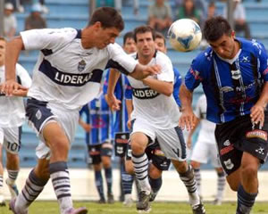 VOLVIÓ A EMPATAR Y SE DESPIDE DEL ASCENSO