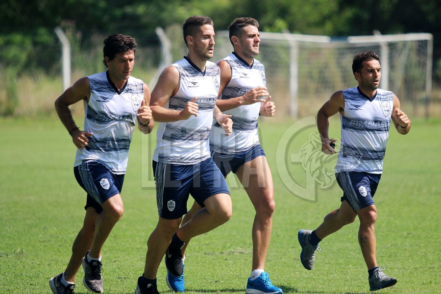 SE PREPARA PARA EL AMISTOSO DEL SÁBADO