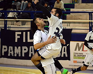 <big>EL LOBO VA POR MONTE GRANDE</big>
