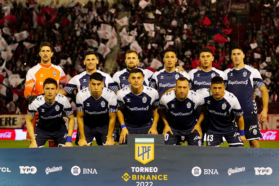 SIEMPRE YACARÉ