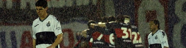 <big>SIN FÚTBOL, SIN REACCIÓN, SIN CORAZÓN</big>