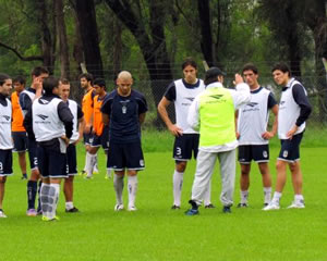 TROGLIO PRUEBA OPCIONES PARA CONFORMAR EL EQUIPO