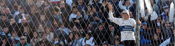 NOSOTROS DEL TABLÓN... USTEDES CON EL CORAZÓN