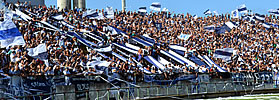 LA HINCHADA TE ALIENTA HASTA EL FINAL