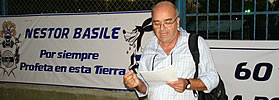 HOMENAJEARON AL RONCO BASILE
