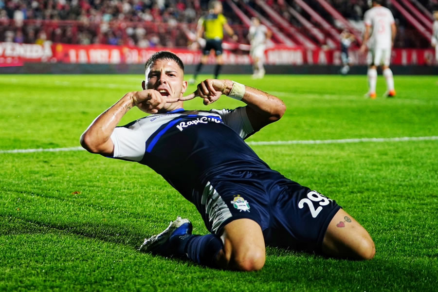 EL LOBO MANDA