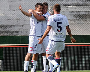 <big>NUNCA LEVANTÓ ESPUMA</big>