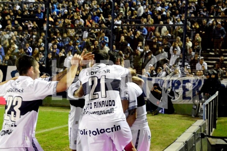 VOLVIÓ EL FÚTBOL, VUELVE GIMNASIA