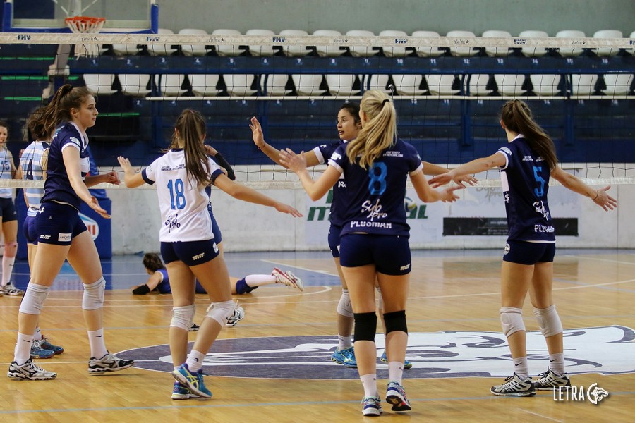 SIGUEN FIRMES