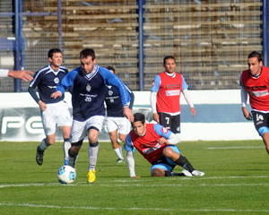 <big>EN BUSCA DE GOL</big>