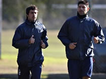 CON EQUIPO DEFINIDO
