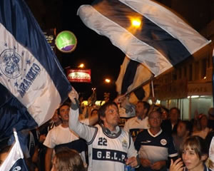 BANDERAZO EN NECOCHEA