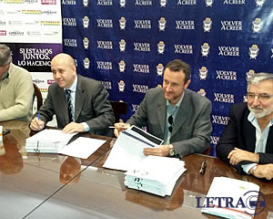 FIRMARON CONTRATO PARA LA PLATEA H