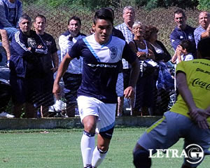 <big>ROJAS SE VA METIENDO EN EL ONCE</big>