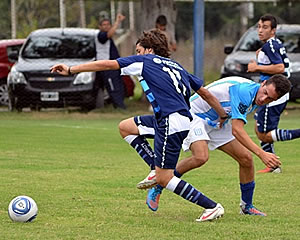 POBRE COSECHA ANTE RACING