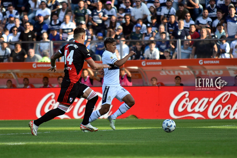 VS RIVER