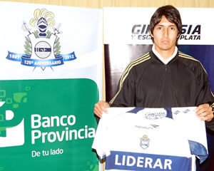FIRMÓ PABLO RUSSO