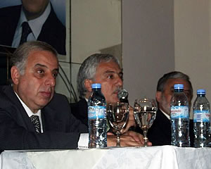 SE PRESENTÓ PAPASODARO