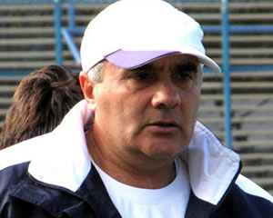 MUY BIEN ANTE LANÚS