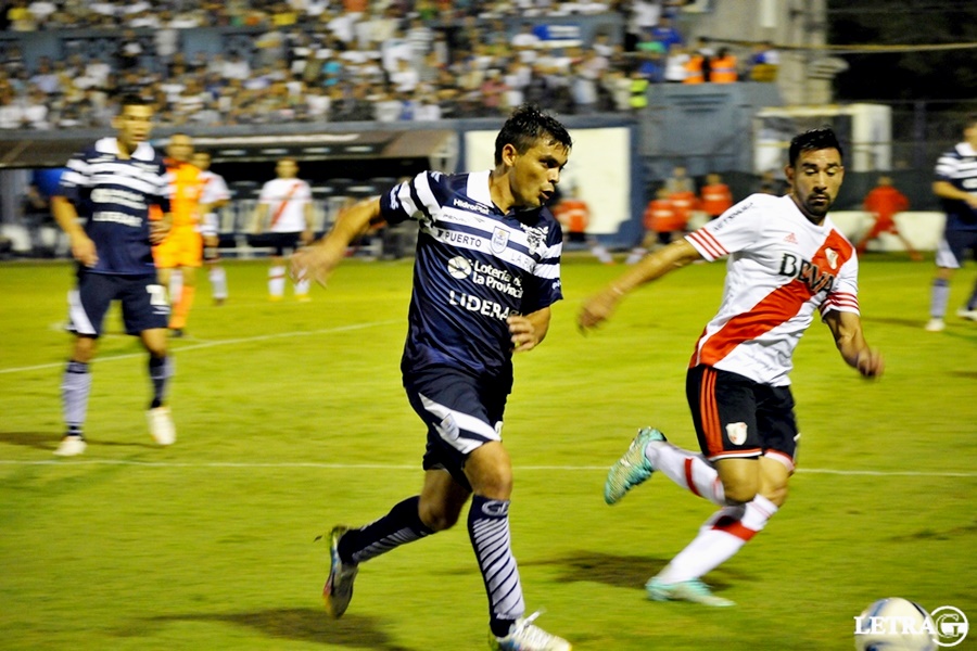 SÁBADO A LAS 17:45